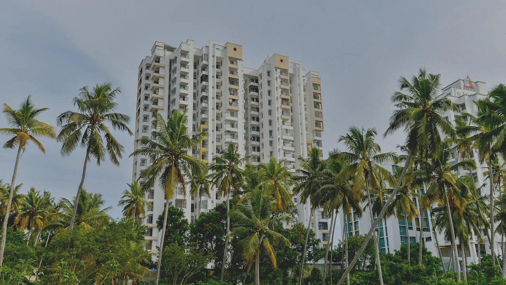 Super Hotel O Tyche Stays Thiruvananthapuram 4*,